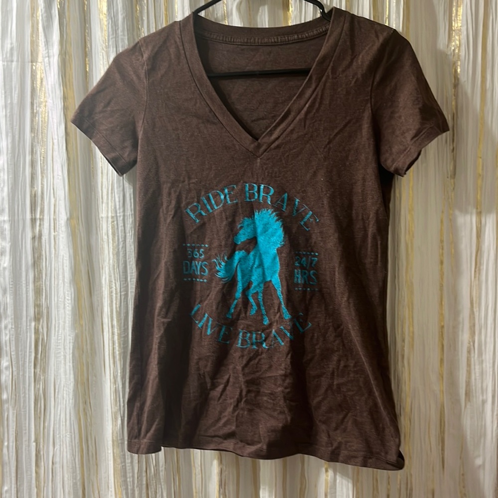 Brown and teal tshirt